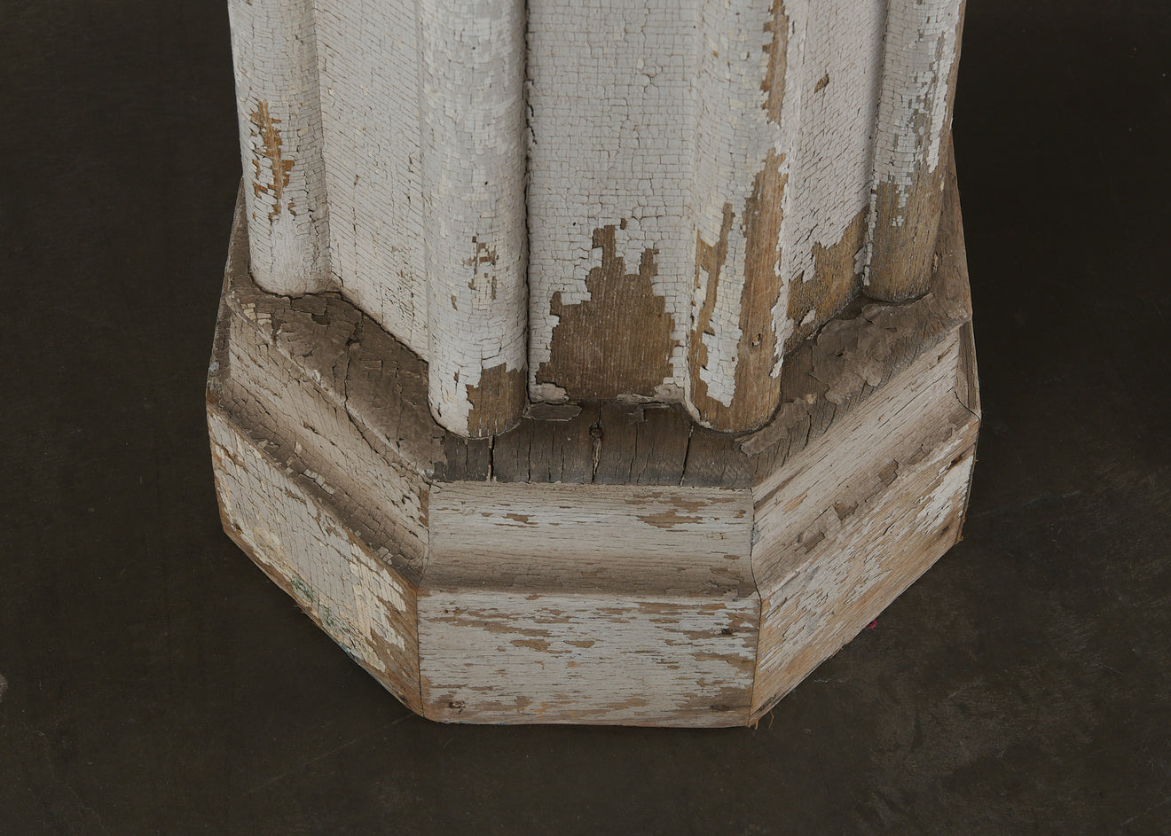 PAIR OF PAINTED WOOD FLUTED COLUMNS